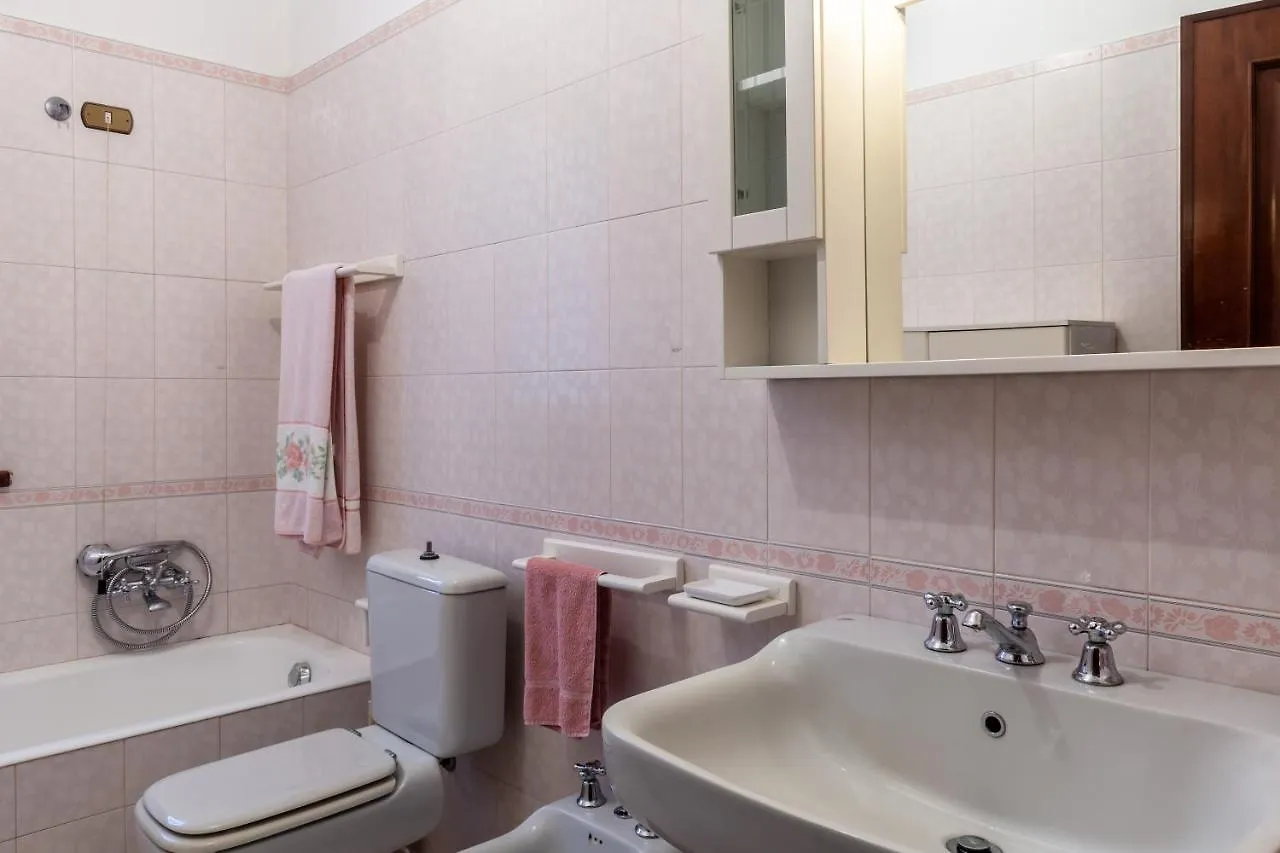 La Casa Dei Gerani Villa Pietrasanta 0*,  Italy